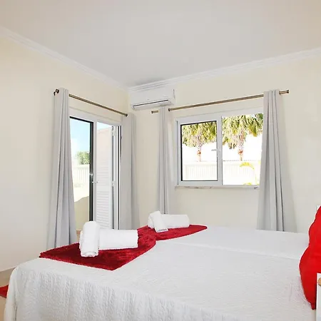 Villa Moorea - Moradia Com Piscina Aquecivel, Ginasio E Bbq - Gale, Albufeira