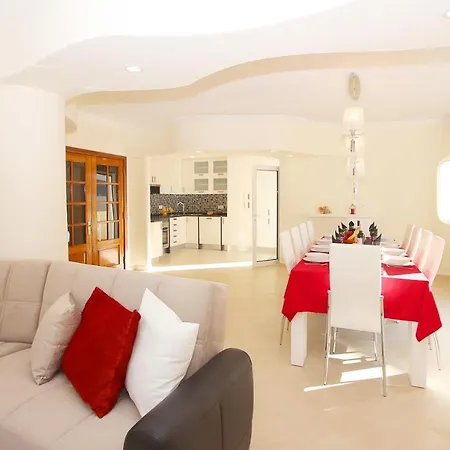 Moorea - Moradia Com Piscina Aquecível, Ginásio E Bbq - Galé, Albufeira Villa *